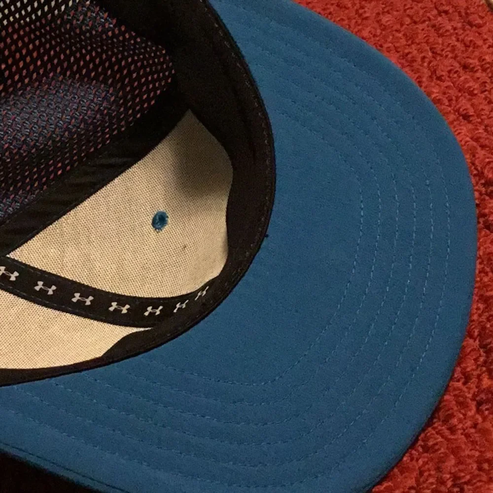 Under Armor Baseball Hat_4
